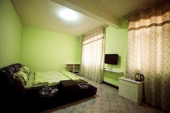 فنغهوانغ Yuanxinjiao Inn المظهر الخارجي الصورة